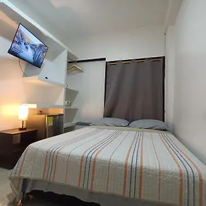 https://confortable-y-central-habitacin-a-1-cuadra-de-la-playa.sanandreshotels.com