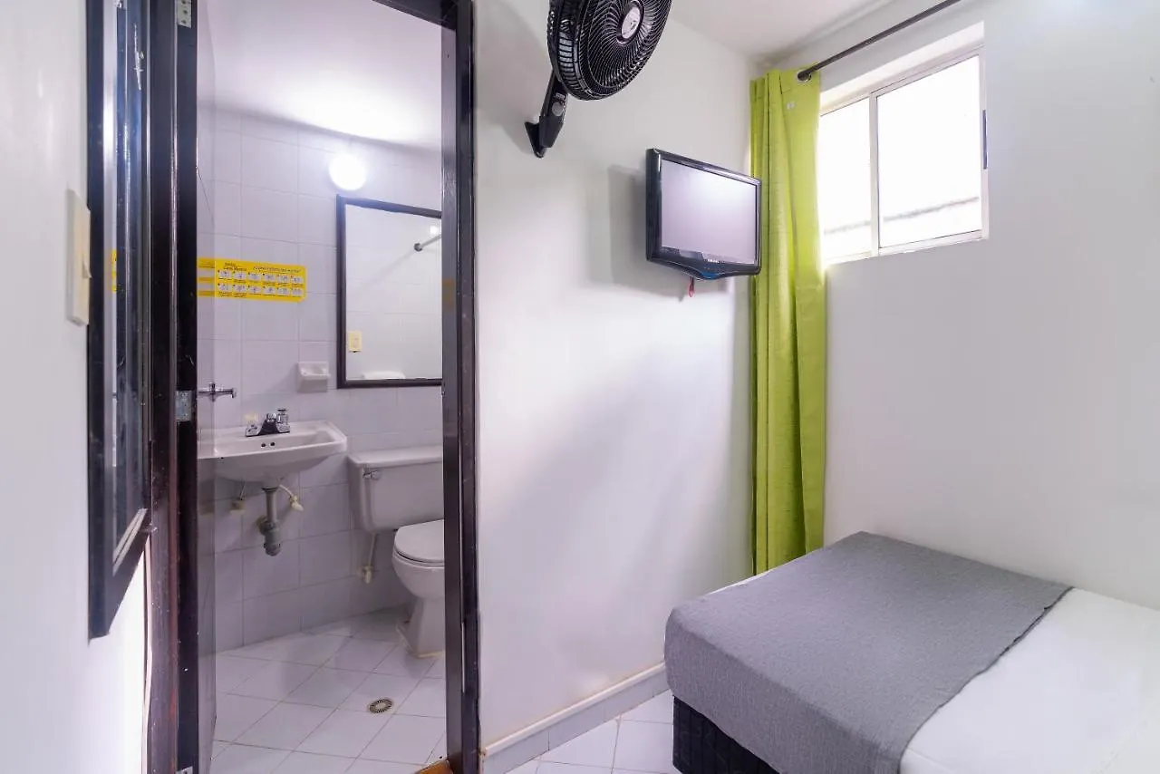 Hotel Casa Blanca Laureles Medellin