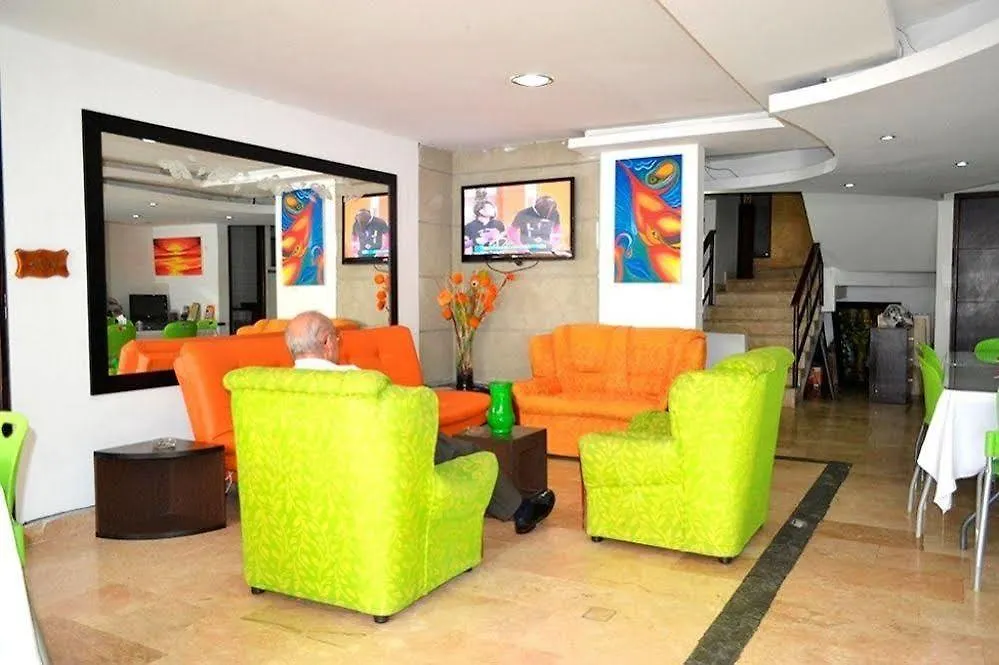 Hotel Casa Blanca Laureles Medellin