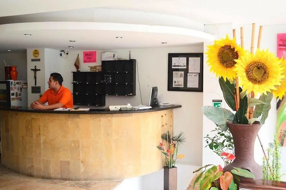 Hotel Casa Blanca Laureles Medellin