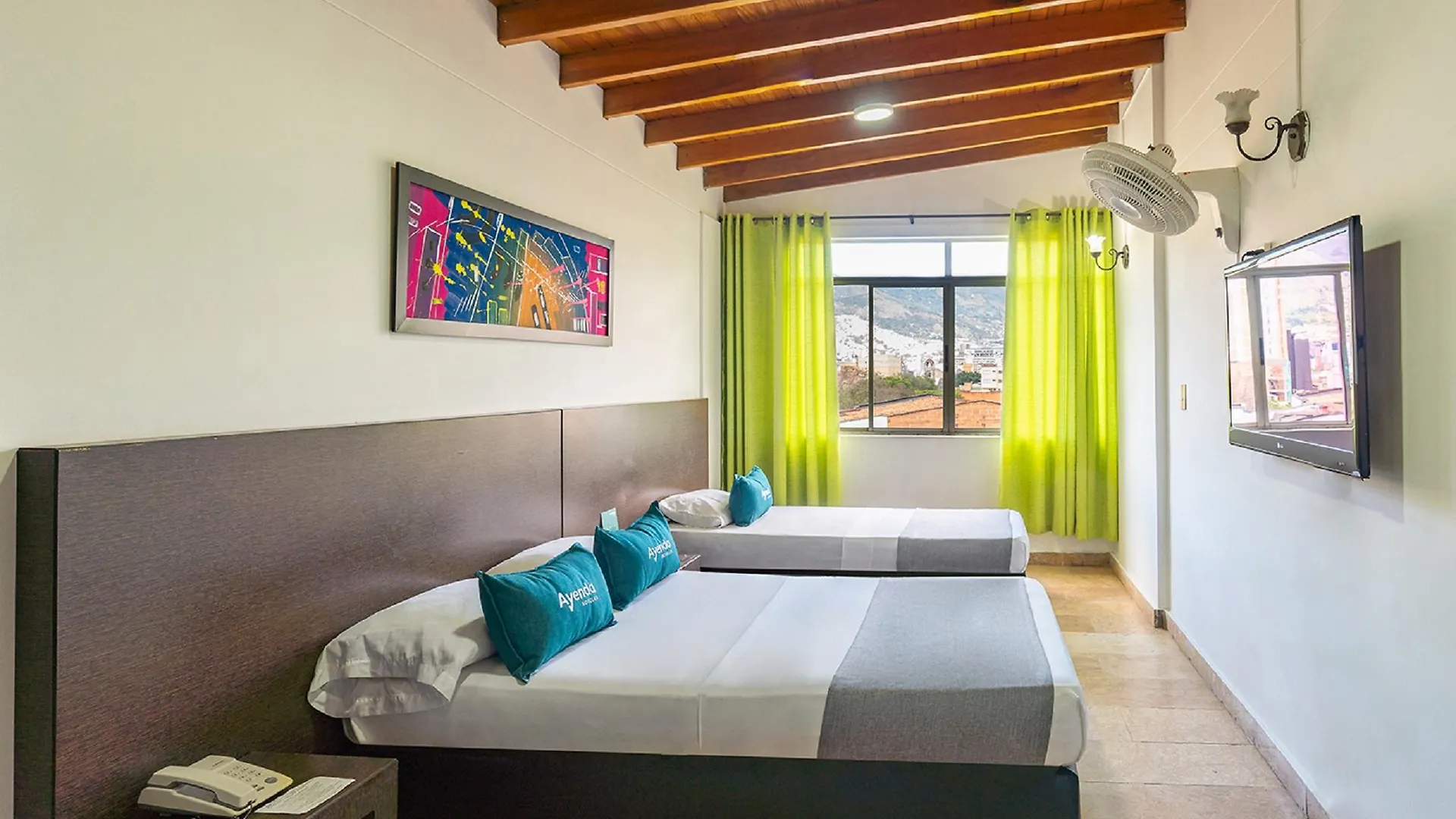 Hotel Casa Blanca Laureles Medellín