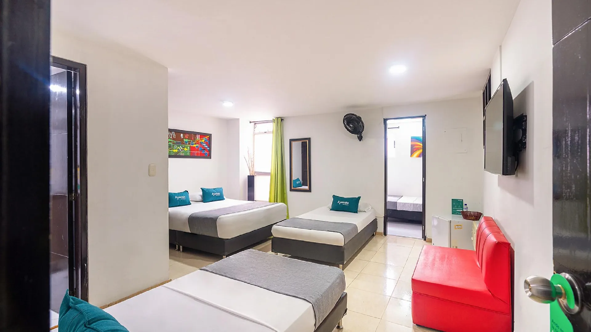 Hotel Casa Blanca Laureles Medellín