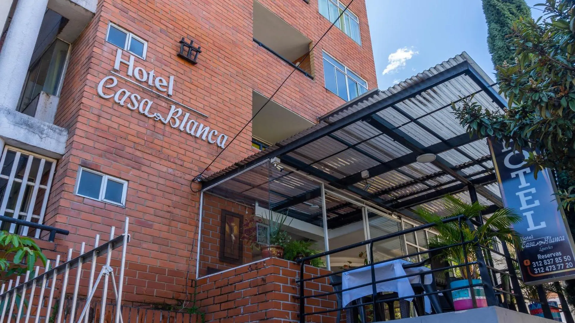 Hotel Casa Blanca Laureles Medellín
