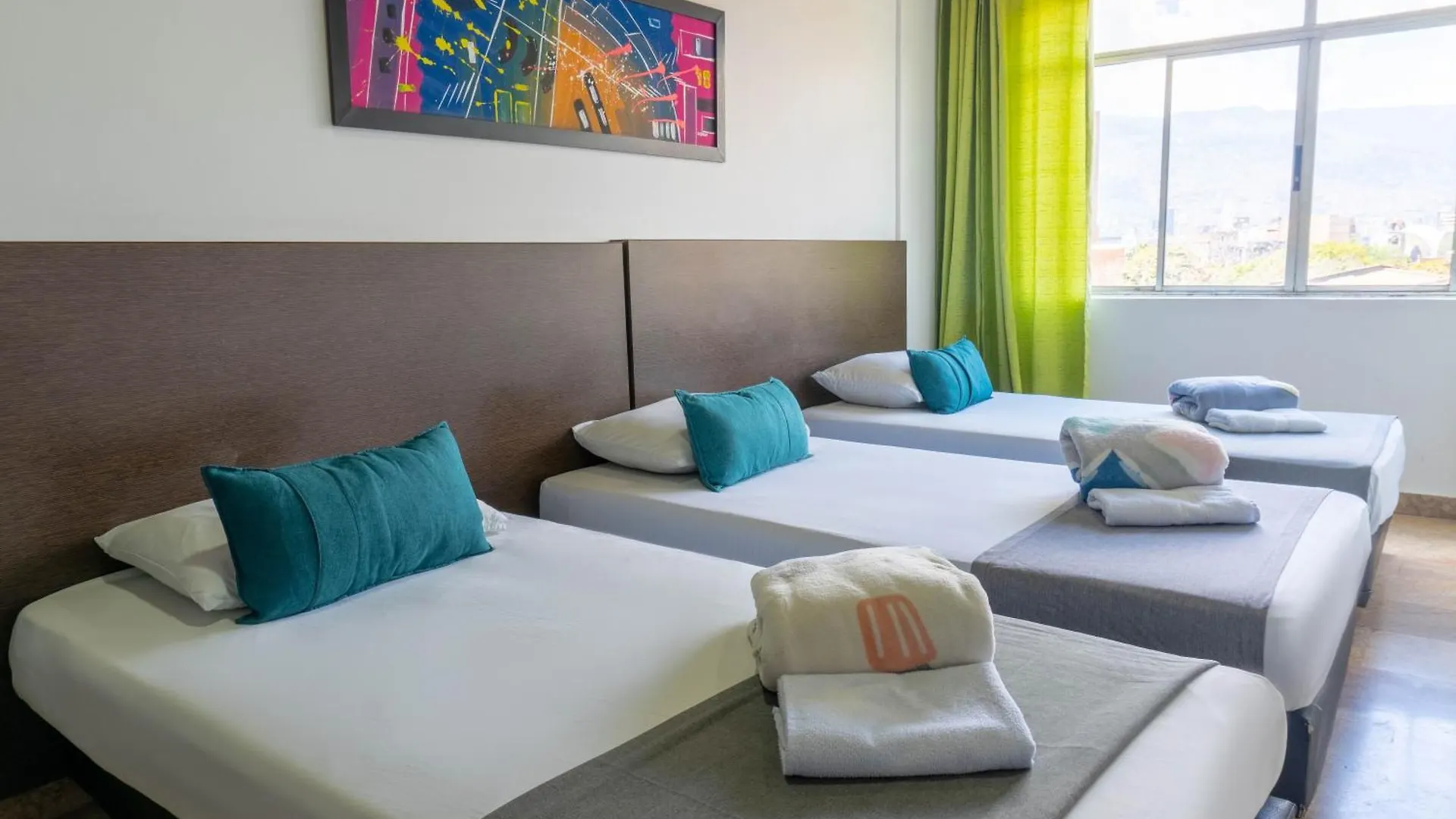 Hotel Casa Blanca Laureles Medellín