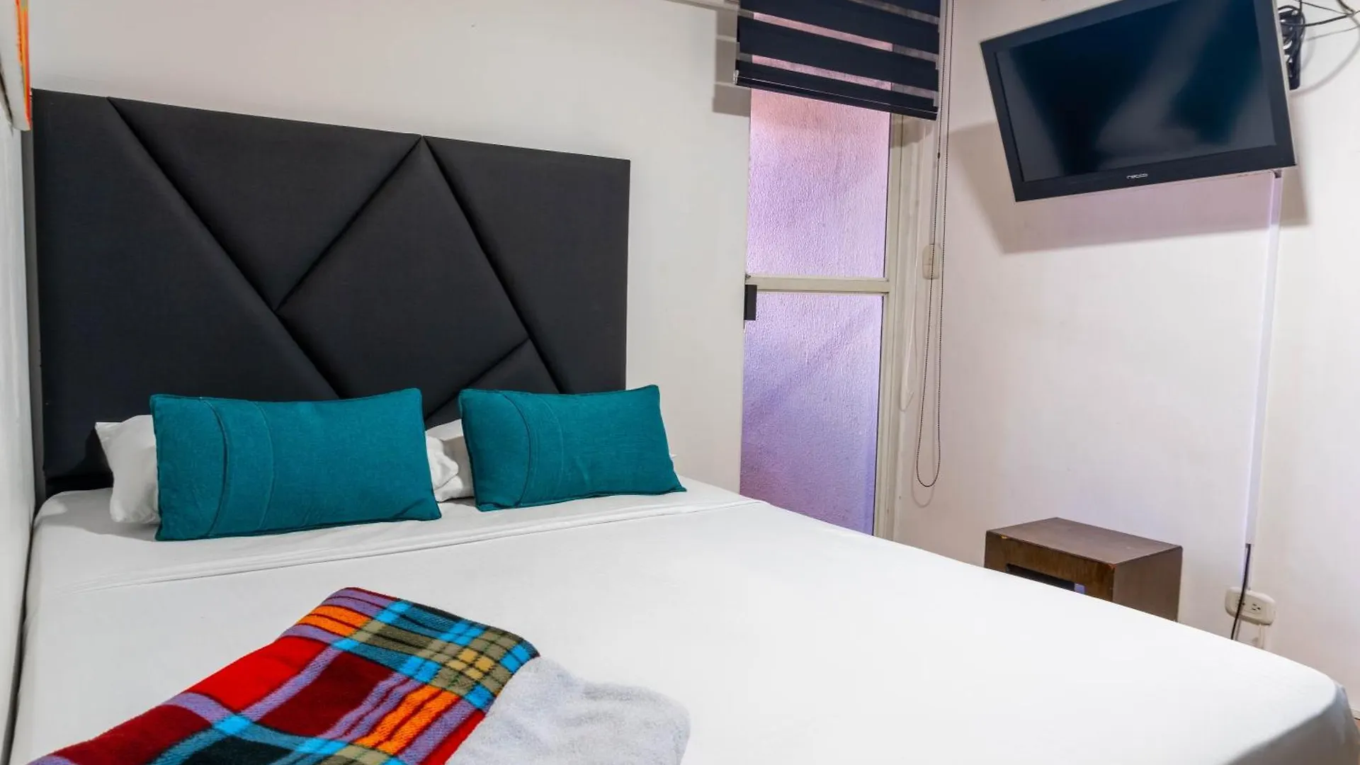 Hotel Casa Blanca Laureles Medellín